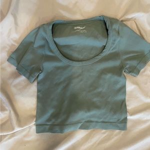Garage cropped tee